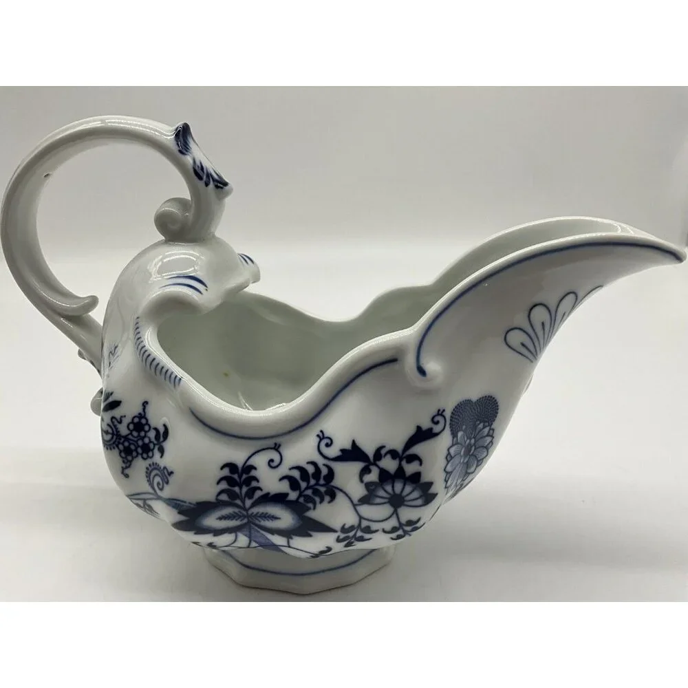 Blue Danube Large Blue & White Gravy Boat Blue Onion Retired Pattern Vintage
